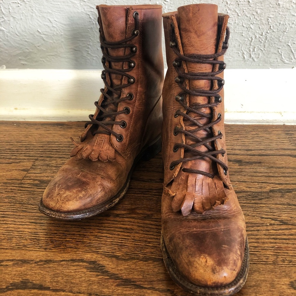 Vtg Distressed Justin roper boots